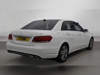 Used Mercedes-Benz E Class 2015 for sale - 76593470: Photo