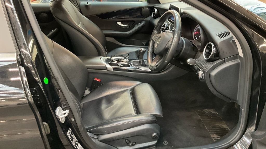 Used Mercedes-Benz C Class 2015 for sale - 76731207: Photo 21