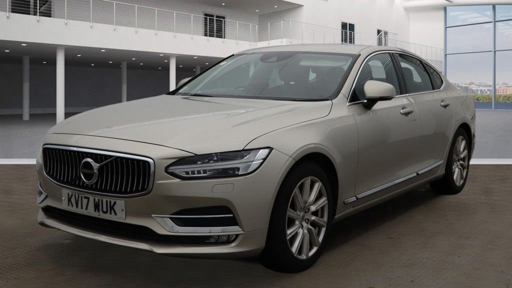 Used Volvo S90 2017 for sale - 77464094: Photo 2