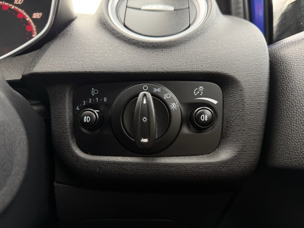 Used Ford Fiesta 2017 for sale - 78110530: Photo 20