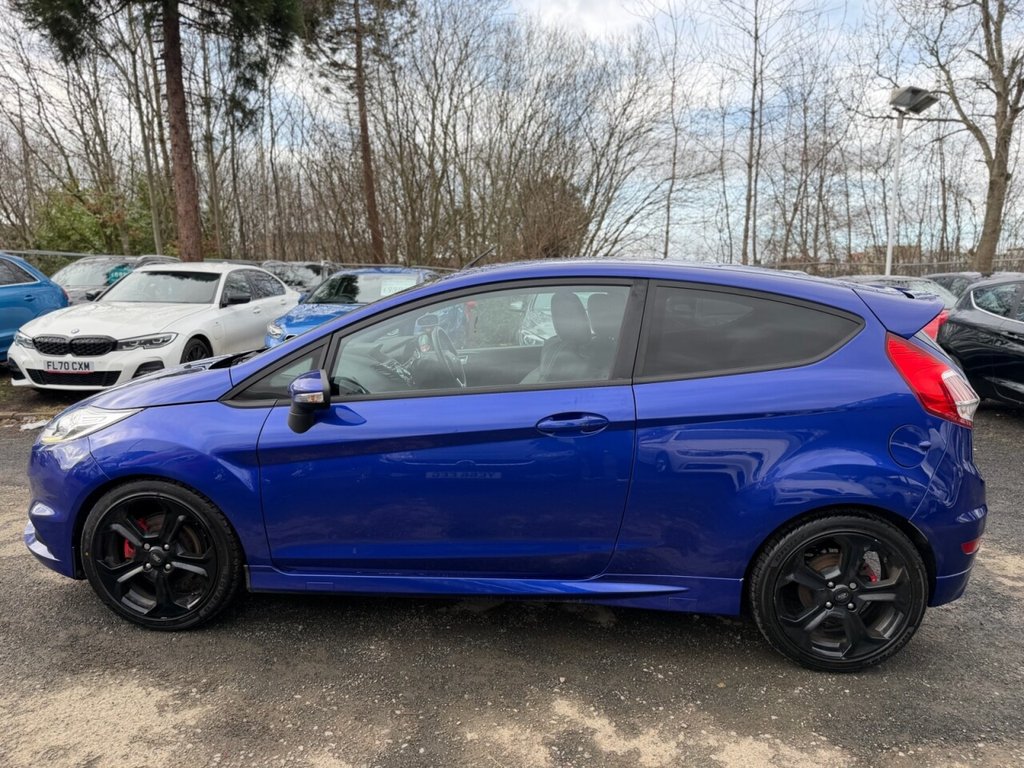 Used Ford Fiesta 2017 for sale - 78110530: Photo 4