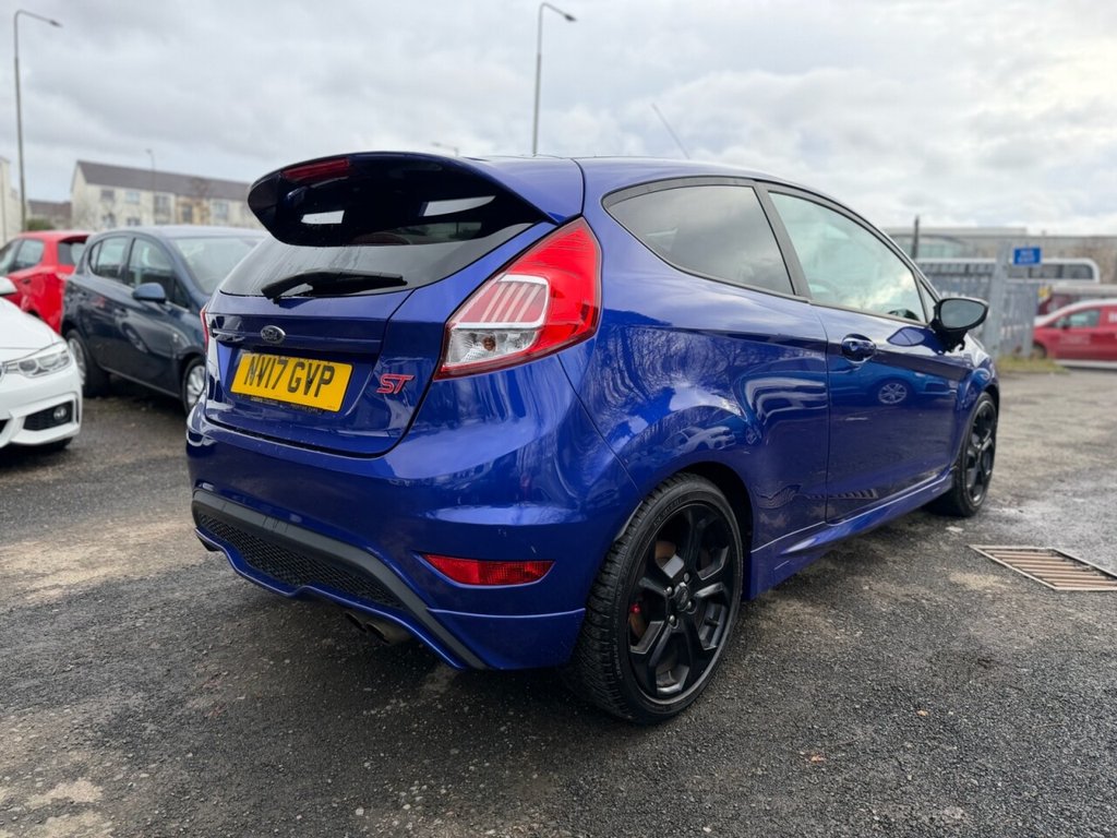 Used Ford Fiesta 2017 for sale - 78110530: Photo 7