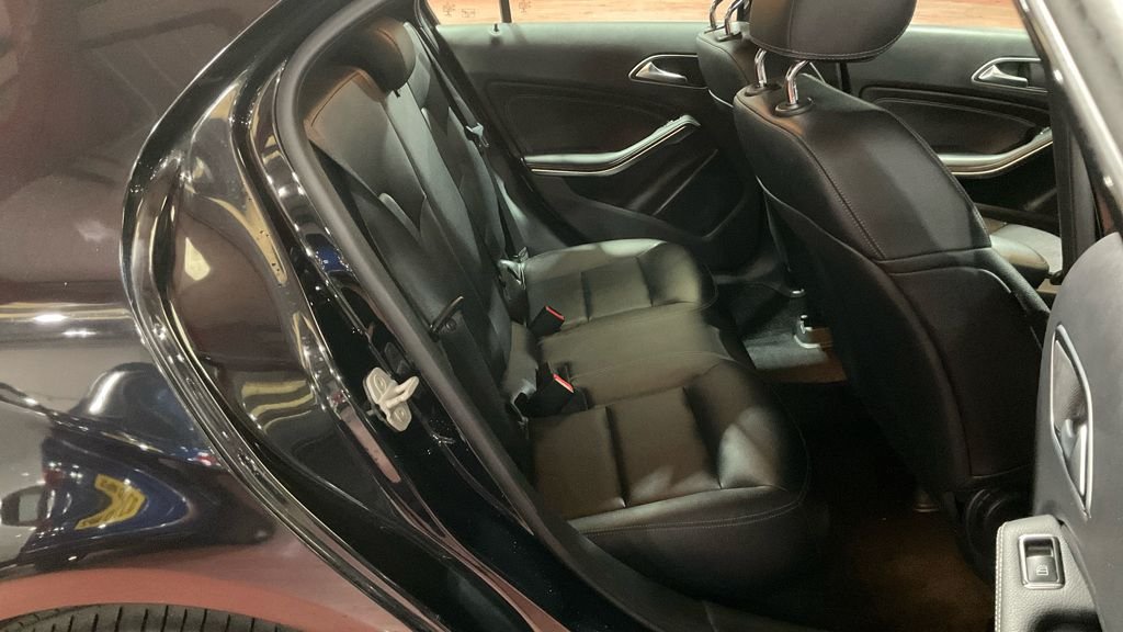 Used Mercedes-Benz A-Class 2015 for sale - 78149241: Photo 8