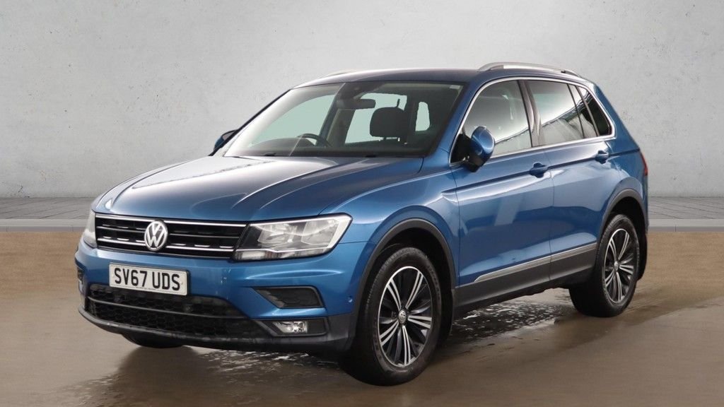 Used Volkswagen Tiguan 2017 for sale - 76914765: Photo 2