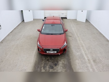 Used Hyundai i30 2017 for sale - 76495901: Photo