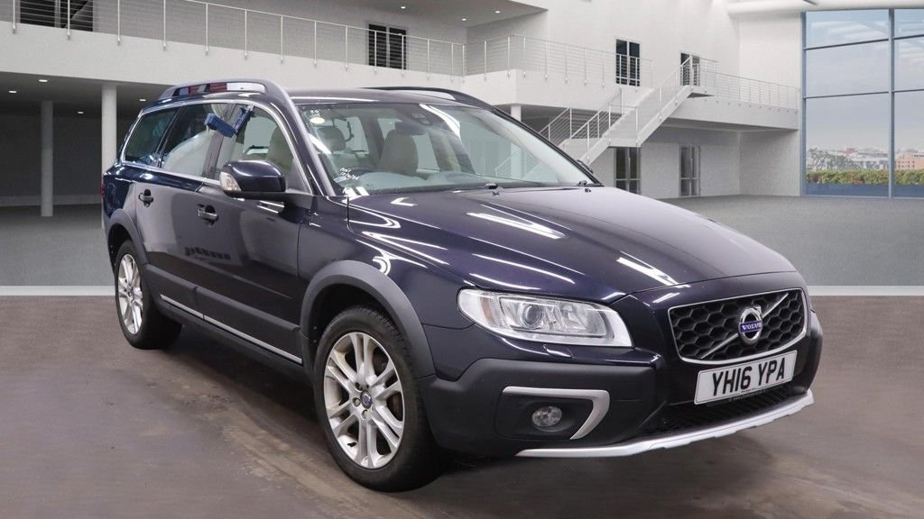 Used Volvo XC70 2016 for sale - 77539607: Photo 13