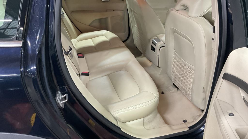 Used Volvo XC70 2016 for sale - 77539607: Photo 19