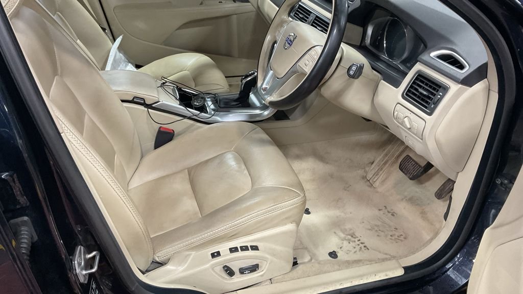 Used Volvo XC70 2016 for sale - 77539607: Photo 20