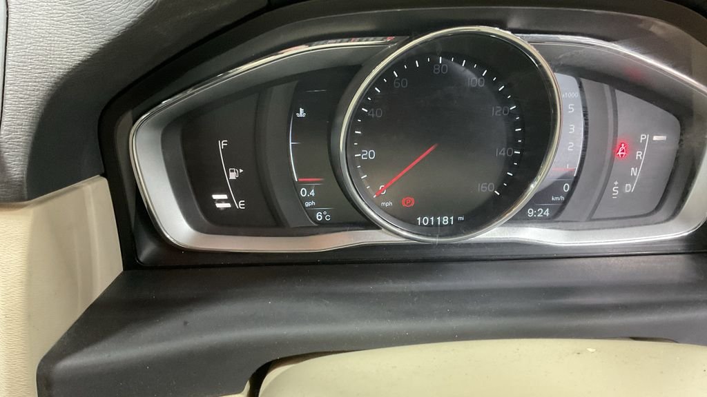 Used Volvo XC70 2016 for sale - 77539607: Photo 21