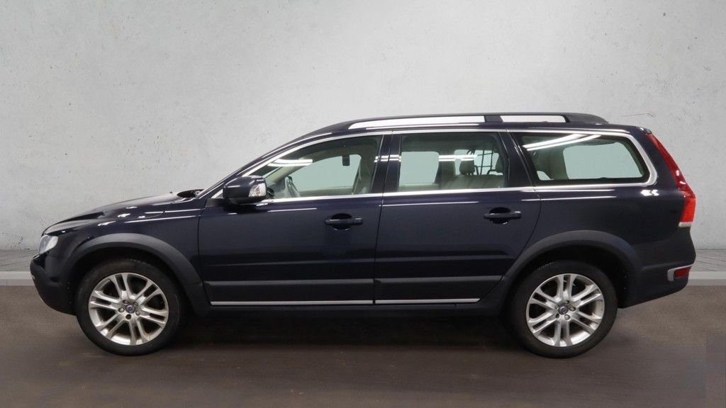 Used Volvo XC70 2016 for sale - 77539607: Photo 6