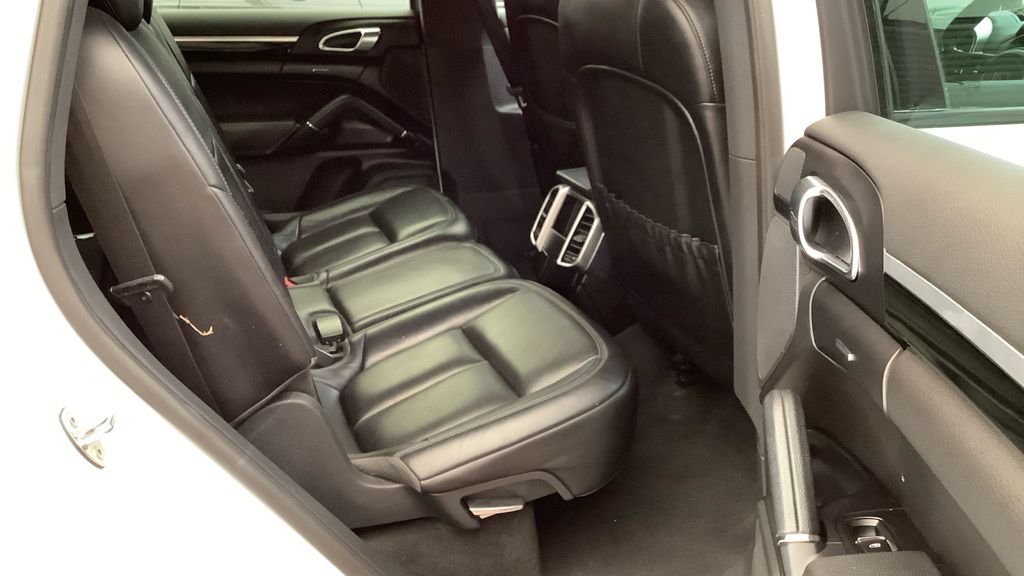 Used Porsche Cayenne 2017 for sale - 78074187: Photo 14