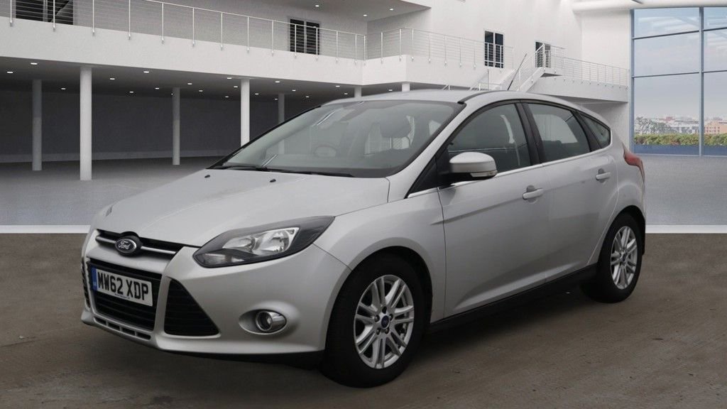 Used Ford Focus 2013 for sale - 76496052: Photo 2