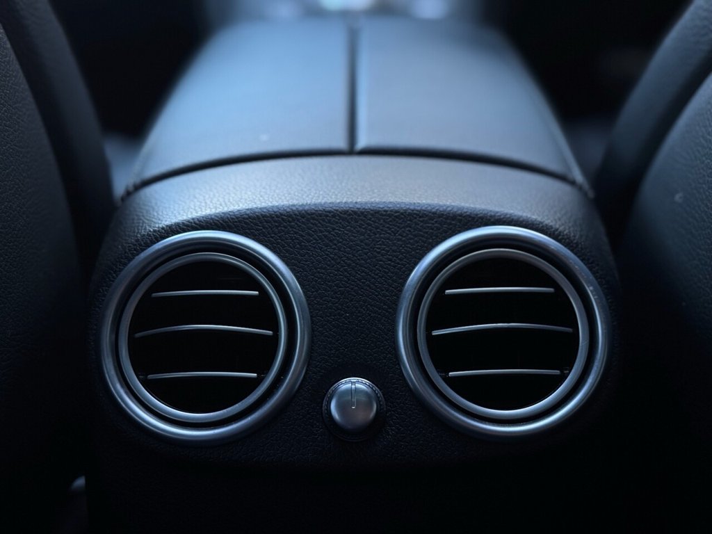 Used Mercedes-Benz GLC 2018 for sale - 77355654: Photo 11