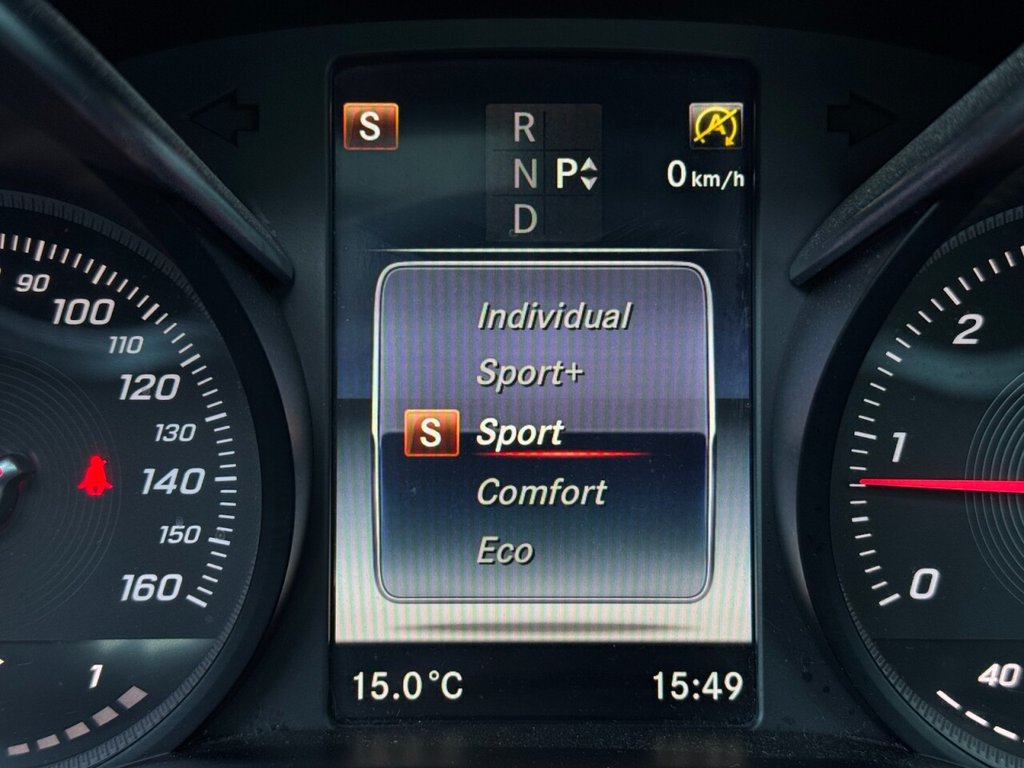 Used Mercedes-Benz GLC 2018 for sale - 77355654: Photo 32