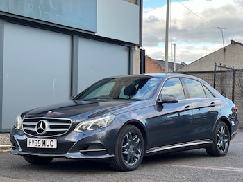 Used Mercedes-Benz E Class 2015 for sale - 76509785: Photo
