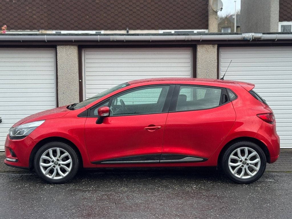 Used Renault Clio 2017 for sale - 78200331: Photo 5