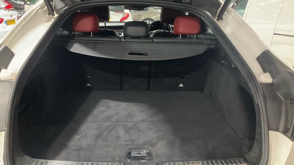 Used Mercedes-Benz GLC 2018 for sale - 77250383: Photo 13