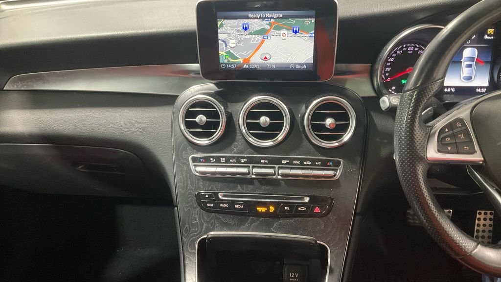 Used Mercedes-Benz GLC 2018 for sale - 77250383: Photo 17