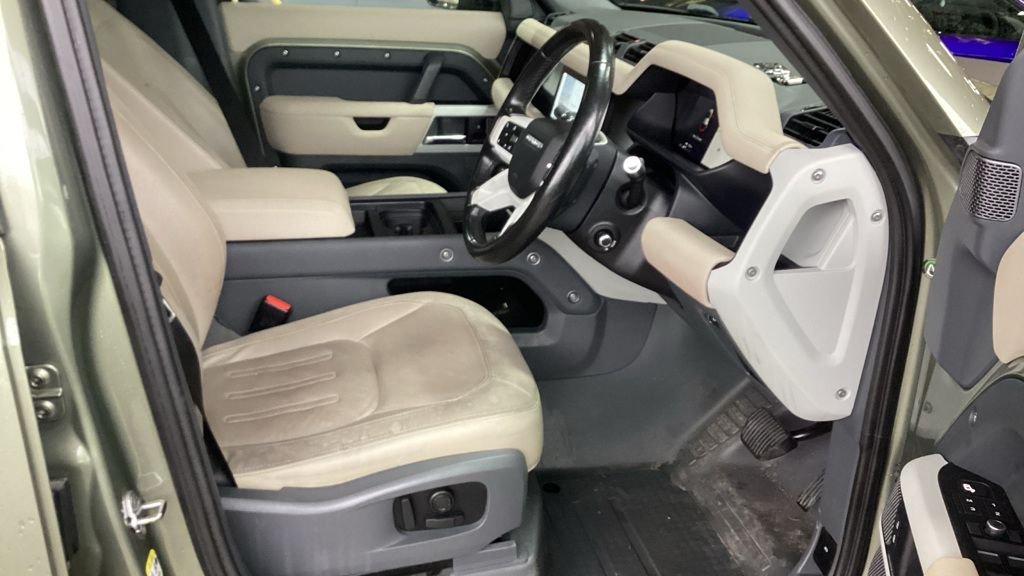 Used Land Rover Defender 2020 for sale - 77786018: Photo 21