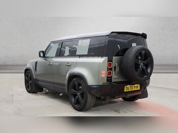Used Land Rover Defender 2020 for sale - 77786018: Photo