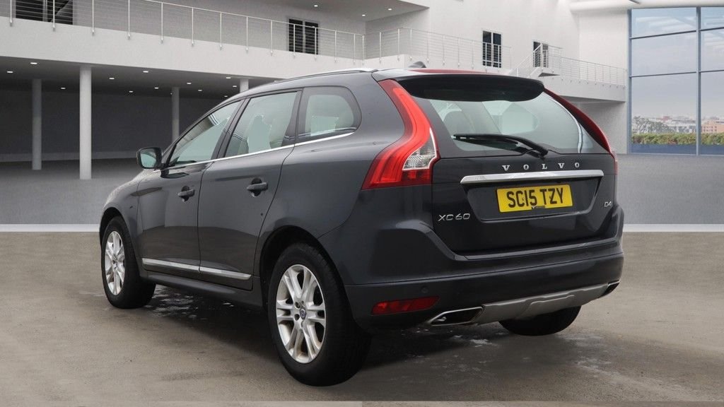 Used Volvo XC60 2015 for sale - 77976602: Photo 15
