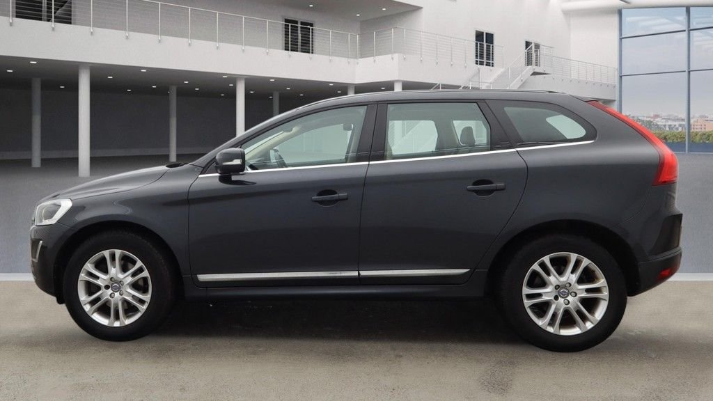Used Volvo XC60 2015 for sale - 77976602: Photo 18