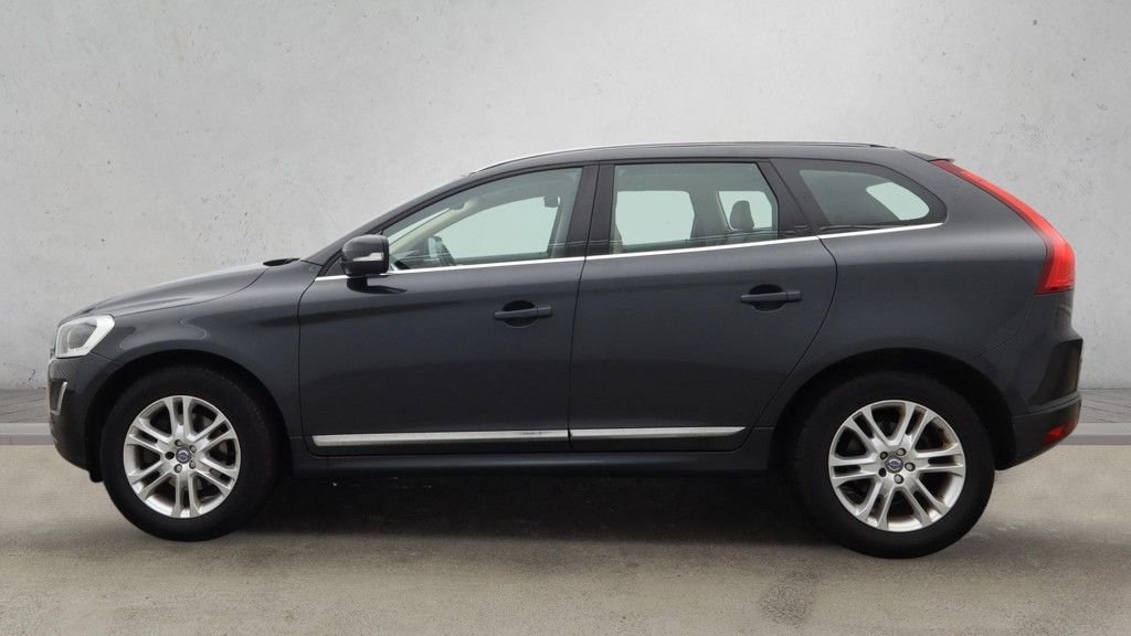 Used Volvo XC60 2015 for sale - 77976602: Photo 6