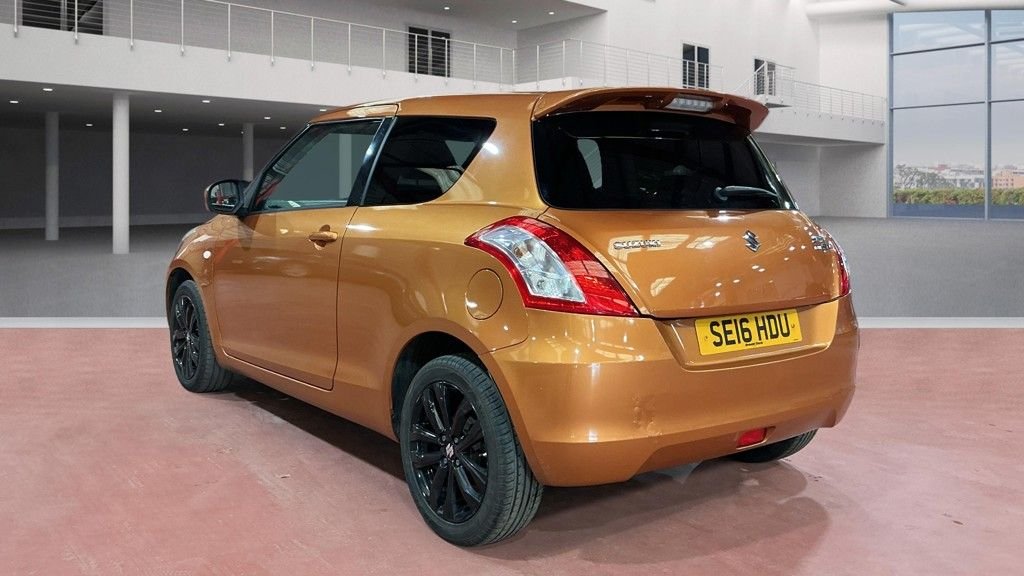 Used Suzuki Swift 2016 for sale - 77850096: Photo 4