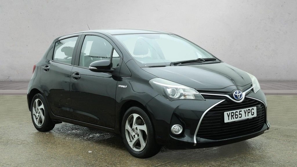 Used Toyota Yaris 2015 for sale - 77397308: Photo 1