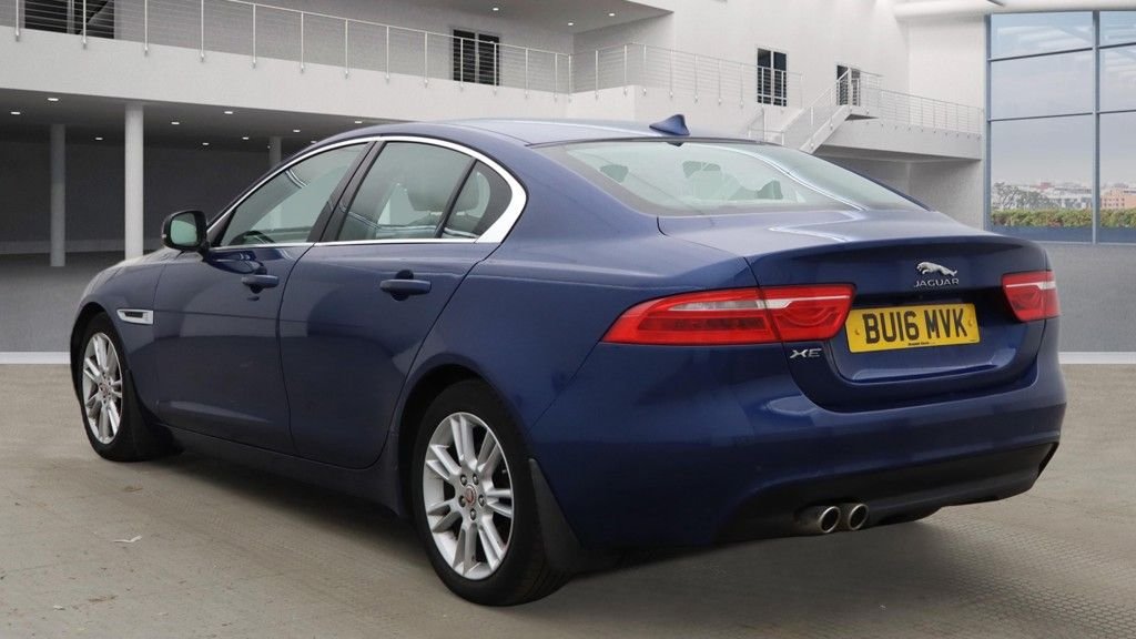 Used Jaguar XE 2016 for sale - 77525860: Photo 15