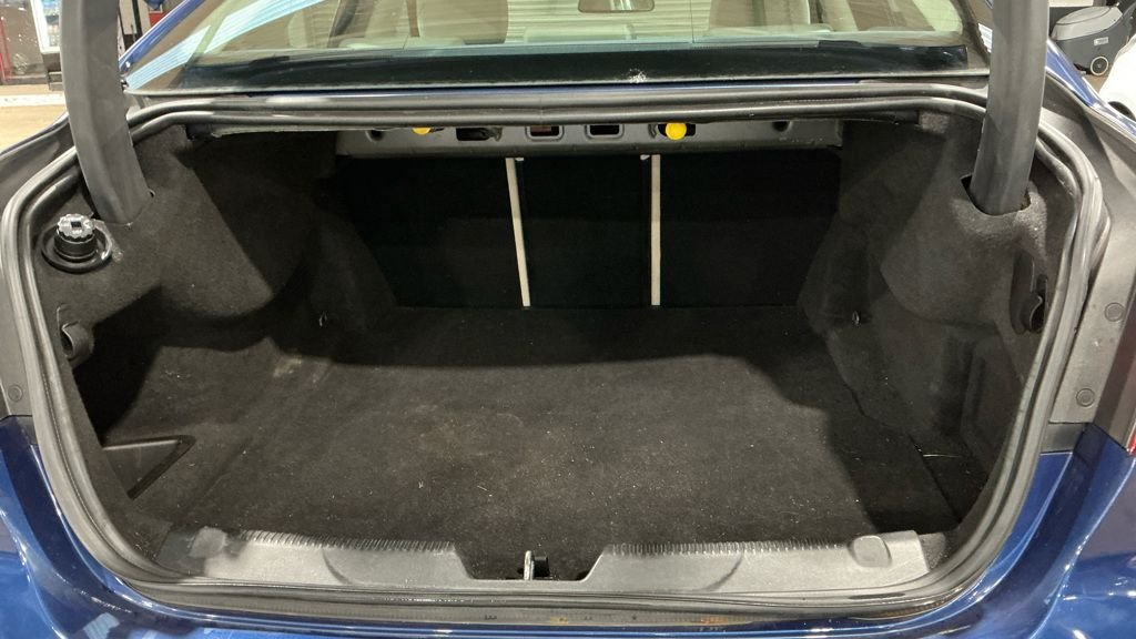 Used Jaguar XE 2016 for sale - 77525860: Photo 19