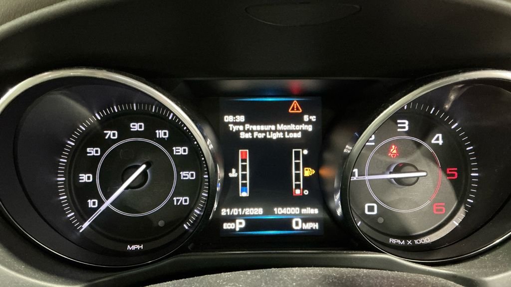 Used Jaguar XE 2016 for sale - 77525860: Photo 22