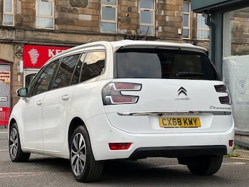 Used Citroen C4 Grand Picasso 2018 for sale - 76073998: Photo