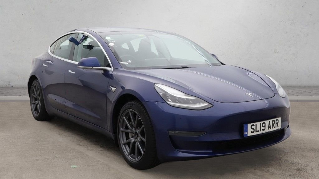 Used Tesla Model 3 2019 for sale - 76977433: Photo 1