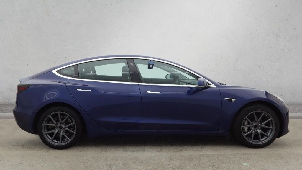 Used Tesla Model 3 2019 for sale - 76977433: Photo 5