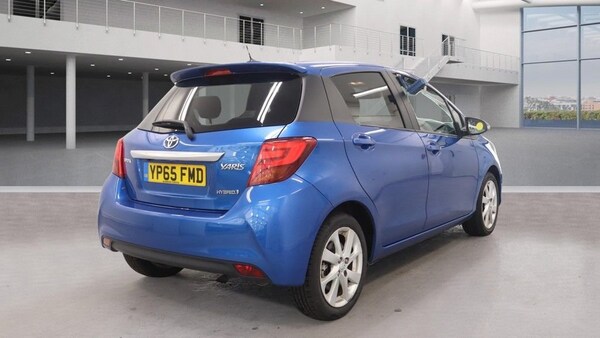 Used Toyota Yaris 2015 for sale - 76095834: Photo 4