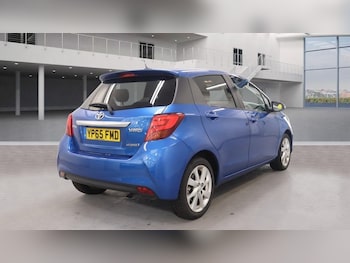 Used Toyota Yaris 2015 for sale - 76095834: Photo 4