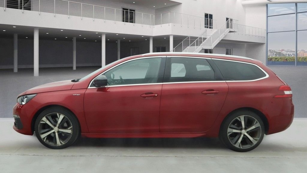 Used Peugeot 308 2017 for sale - 77893700: Photo 18