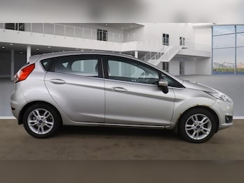 Used Ford Fiesta 2015 for sale - 78074192: Photo