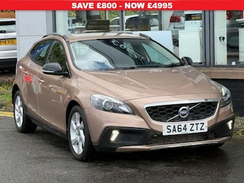 Used Volvo V40 Cross Country 2014 for sale - 77608707: Photo
