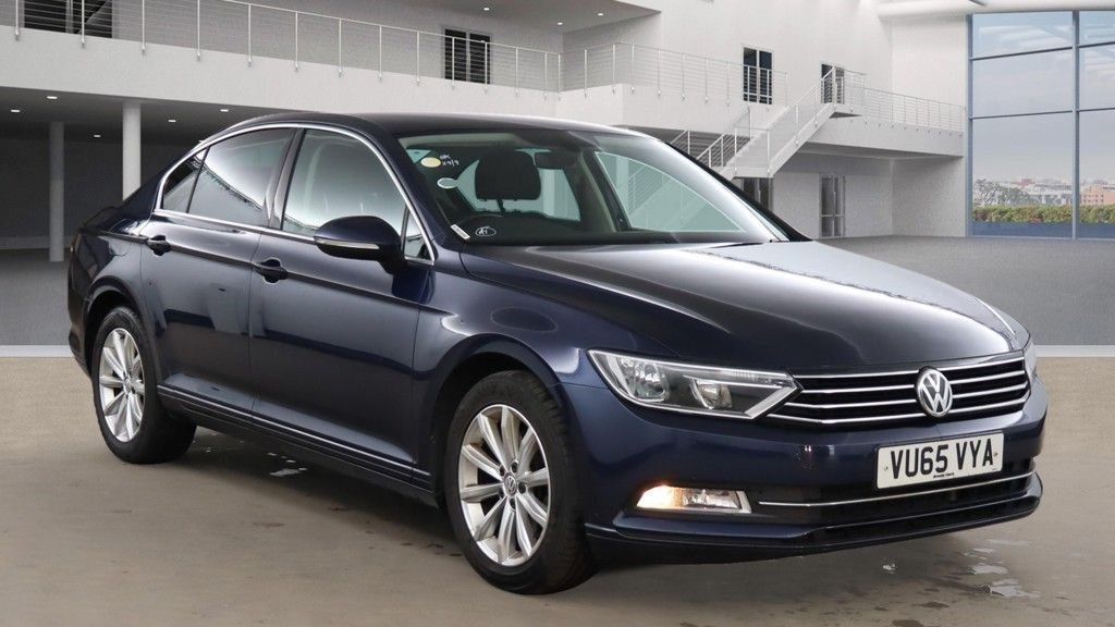 Used Volkswagen Passat 2015 for sale - 76154502: Photo 1