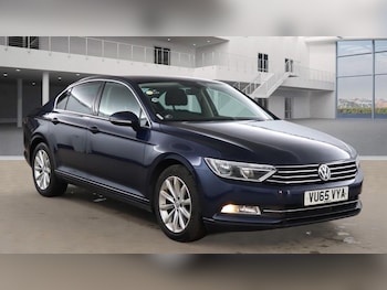 Volkswagen - Passat