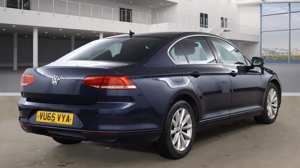 Used Volkswagen Passat 2015 for sale - 76154502: Photo 4