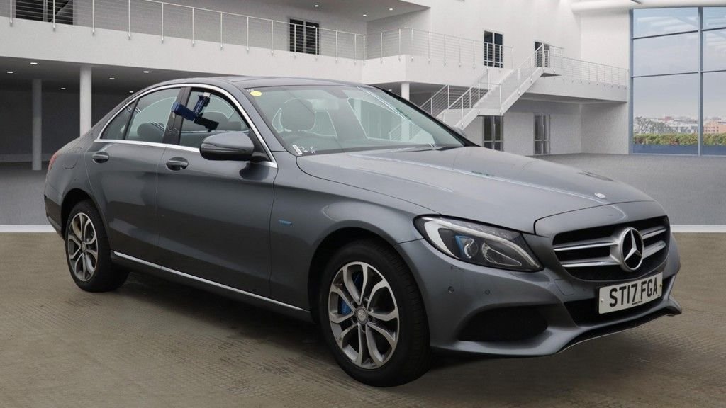 Used Mercedes-Benz C-Class 2017 for sale - 76014832: Photo 1