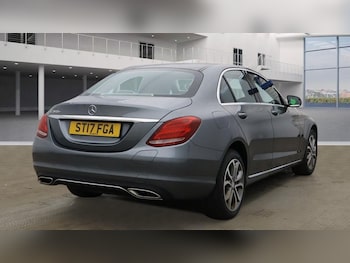 Used Mercedes-Benz C-Class 2017 for sale - 76014832: Photo 4