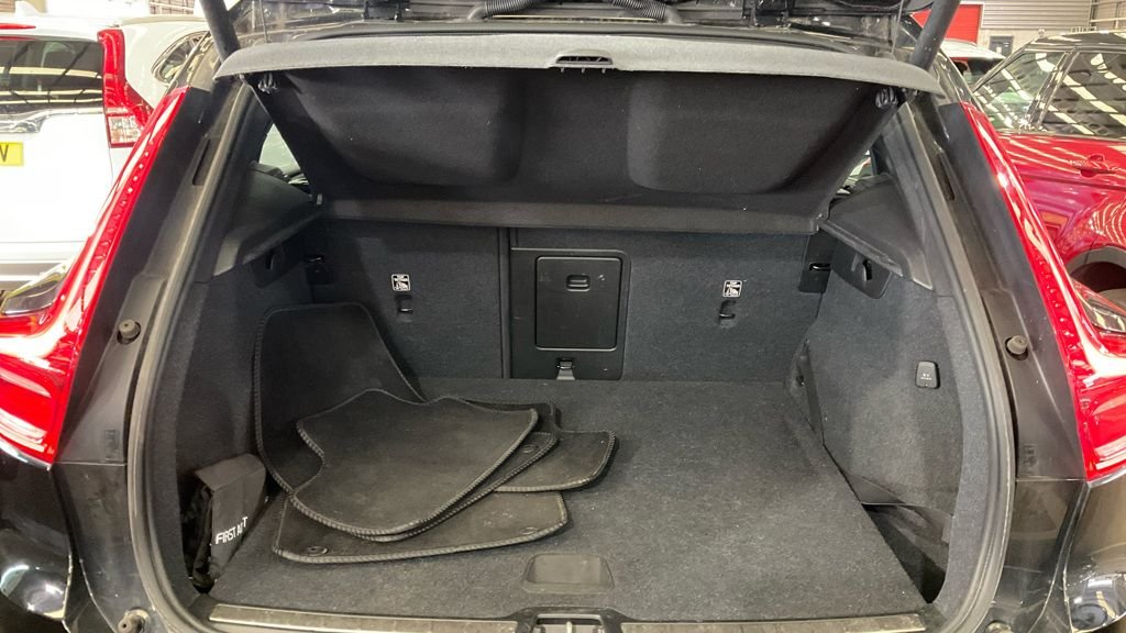 Used Volvo XC40 2019 for sale - 78128875: Photo 7