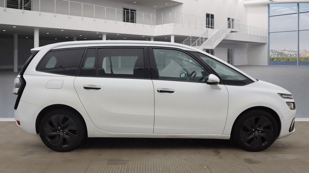 Used Citroen Grand C4 Picasso 2017 for sale - 77785980: Photo 17