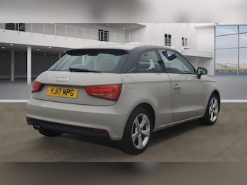 Used Audi A1 2017 for sale - 76582548: Photo