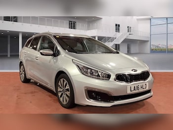 Used Kia Ceed 2016 for sale - 76496036: Photo