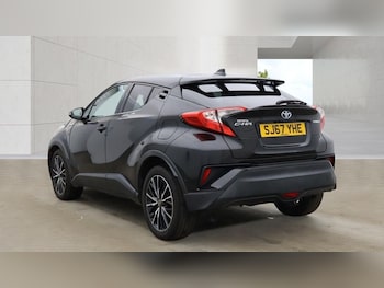 Used Toyota C-HR 2017 for sale - 78388691: Photo